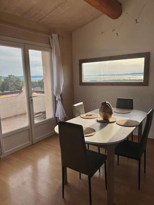 Appartement Proche Aeroport Marseille Marignane - Studio Confortable - Logement Ideal - Hebergement Tout Equipe Rognac Extérieur photo