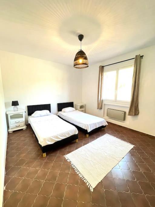 Appartement Proche Aeroport Marseille Marignane - Studio Confortable - Logement Ideal - Hebergement Tout Equipe Rognac Extérieur photo