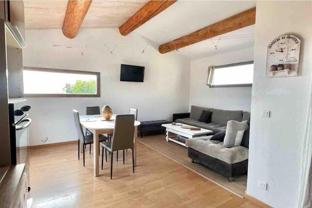 Appartement Proche Aeroport Marseille Marignane - Studio Confortable - Logement Ideal - Hebergement Tout Equipe Rognac Extérieur photo