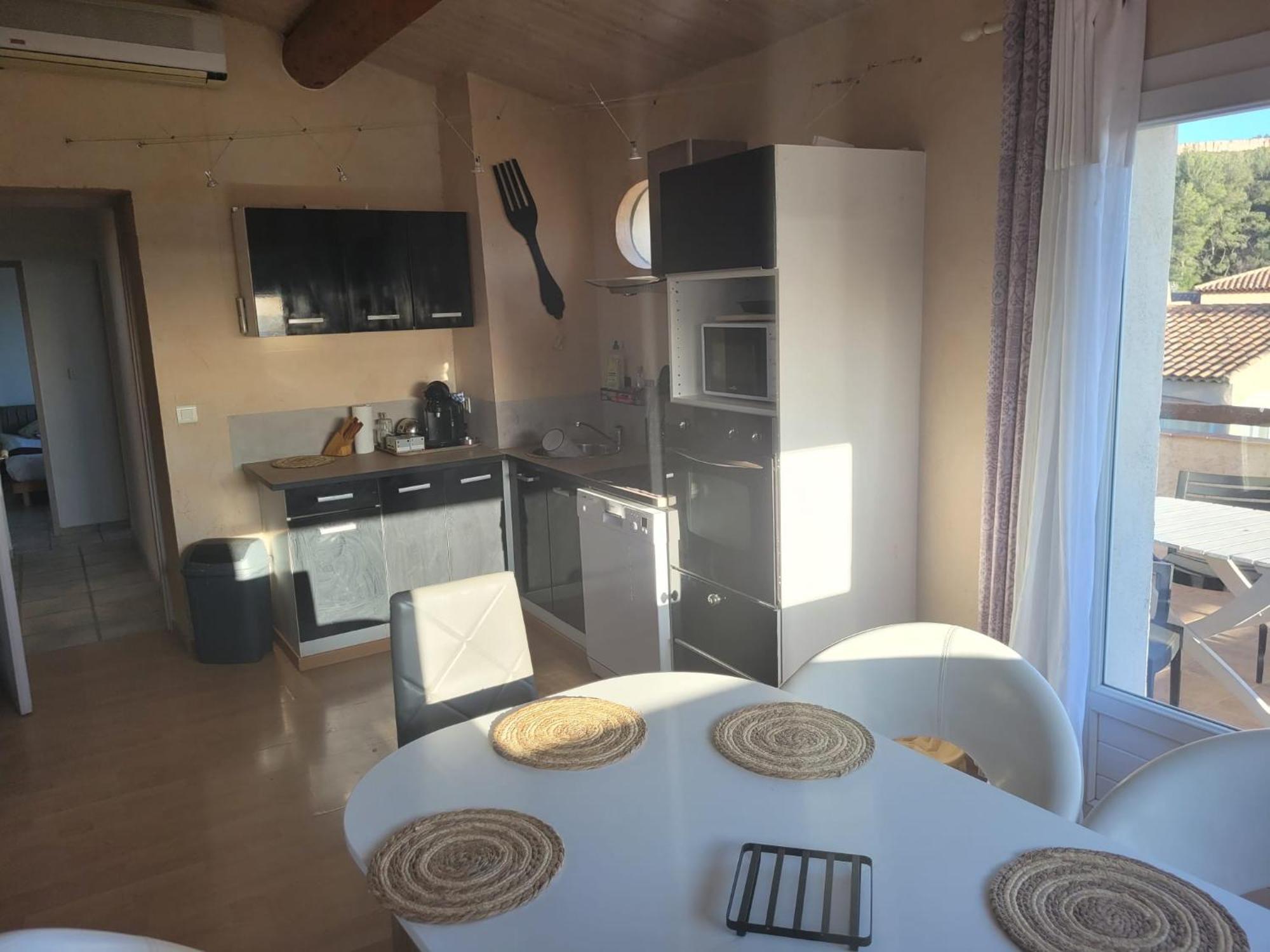 Appartement Proche Aeroport Marseille Marignane - Studio Confortable - Logement Ideal - Hebergement Tout Equipe Rognac Extérieur photo